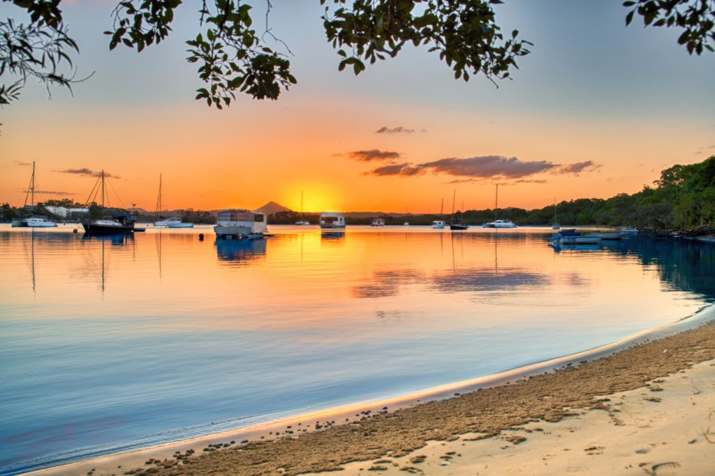 sunset elopement locations Noosa