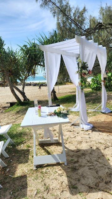 Small Wedding Easy Elopement and Vow renewal setup at Access 14 #noosabeach .