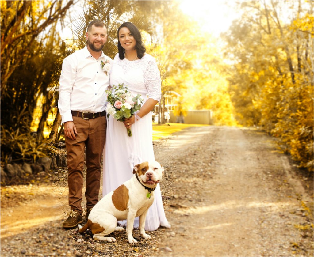 Elopement at home with photography by Bigsmiles
