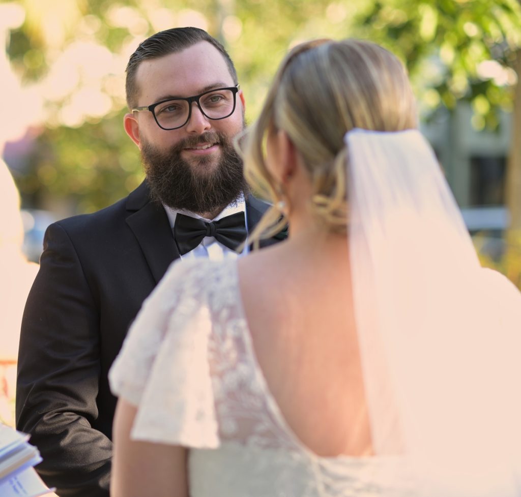 sunshine coast wedding