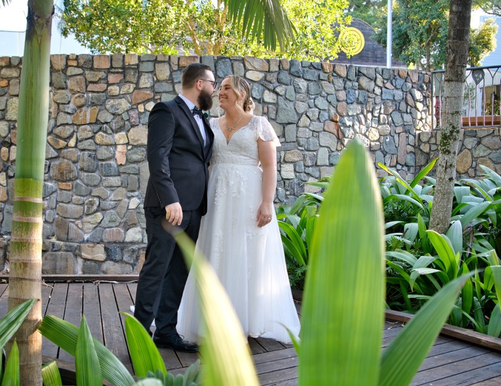 bride & groom photo shoot sunshine coast